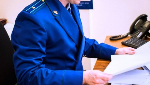 В Чаплыгинском районе суд с учетом заключения прокурора заменил наказание злостной неплательщице алиментов на лишение свободы